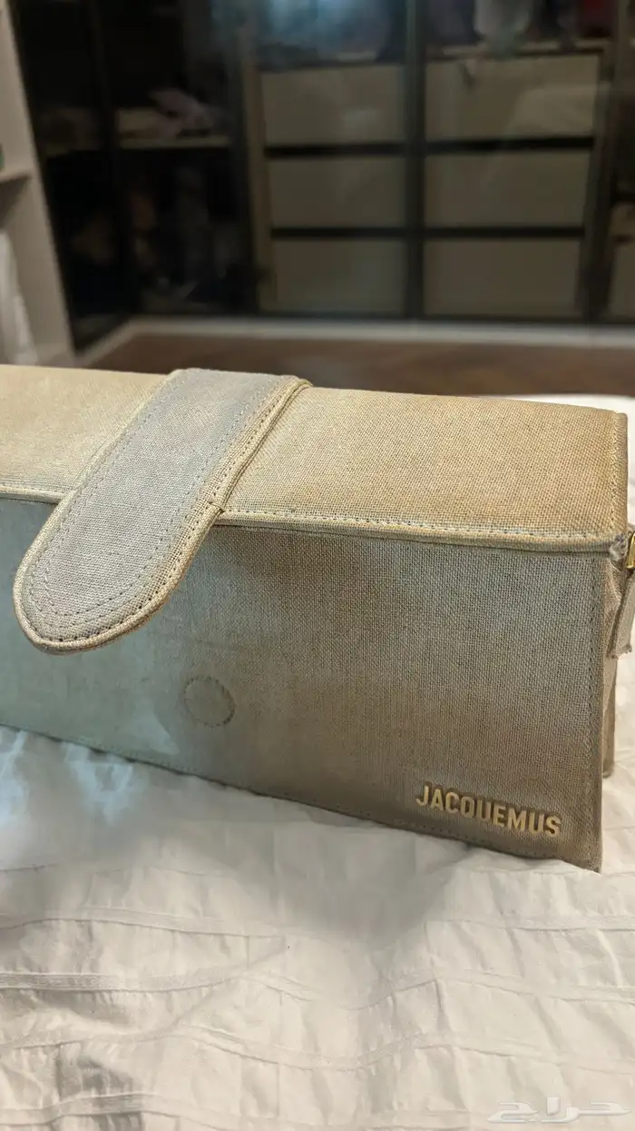 شنطه جاكموس اصليه شريتها ب 2700 ببيعها ع حسب السوم 2