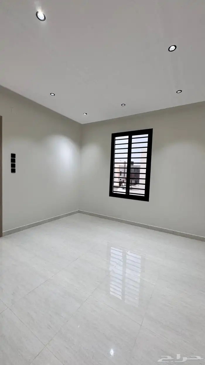 للبيع روف علوى بملحق مدينه احدرفيده 5