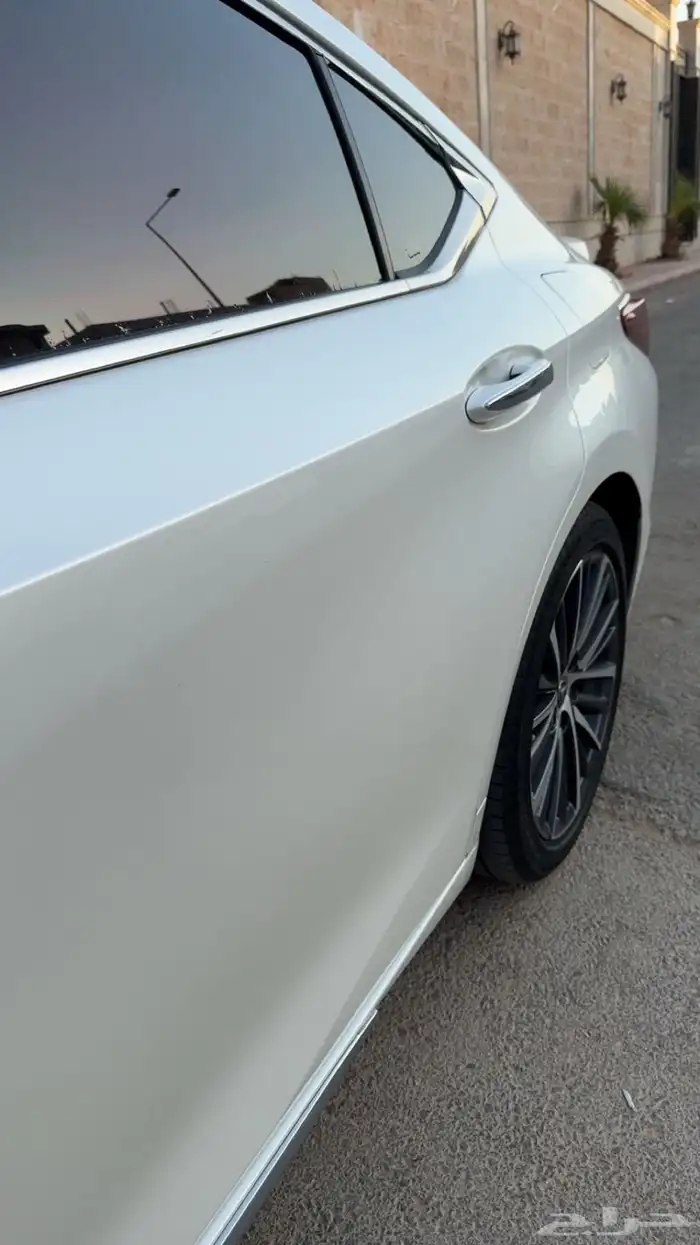 لكزس ES350 2024 ماشي 25 الف 5