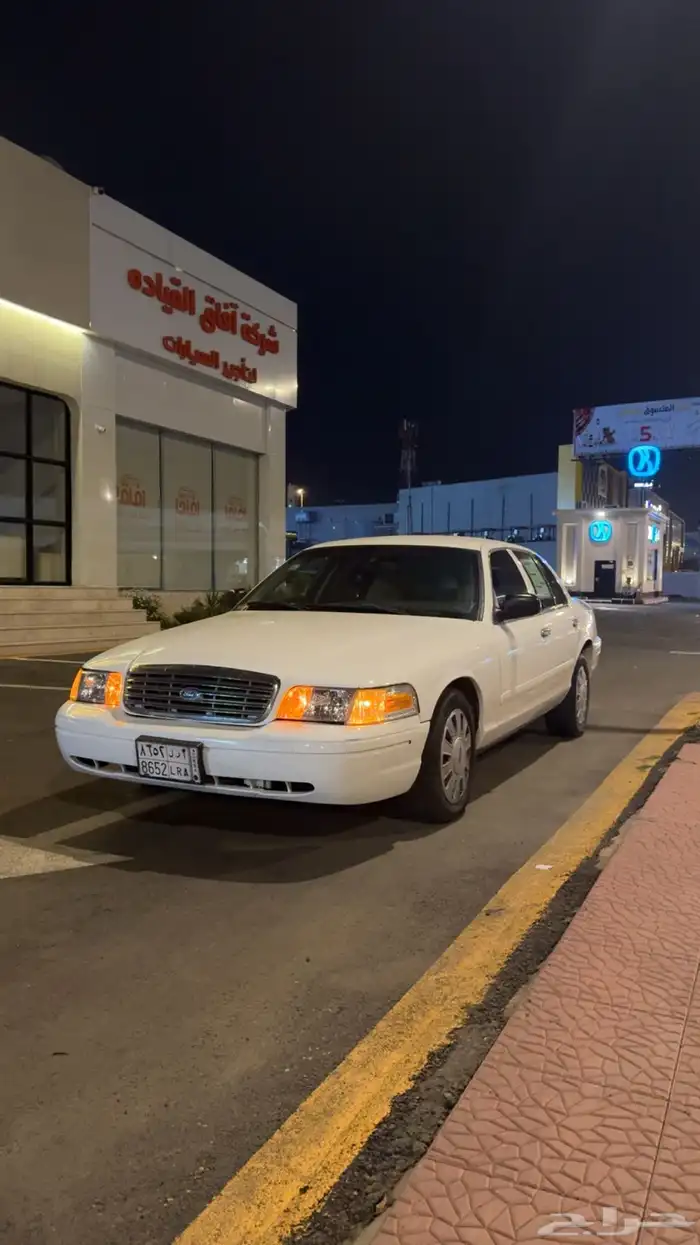 فورد فكتوريا بوليسي سعودي 2008 للبيع او للبدل المناسب 8