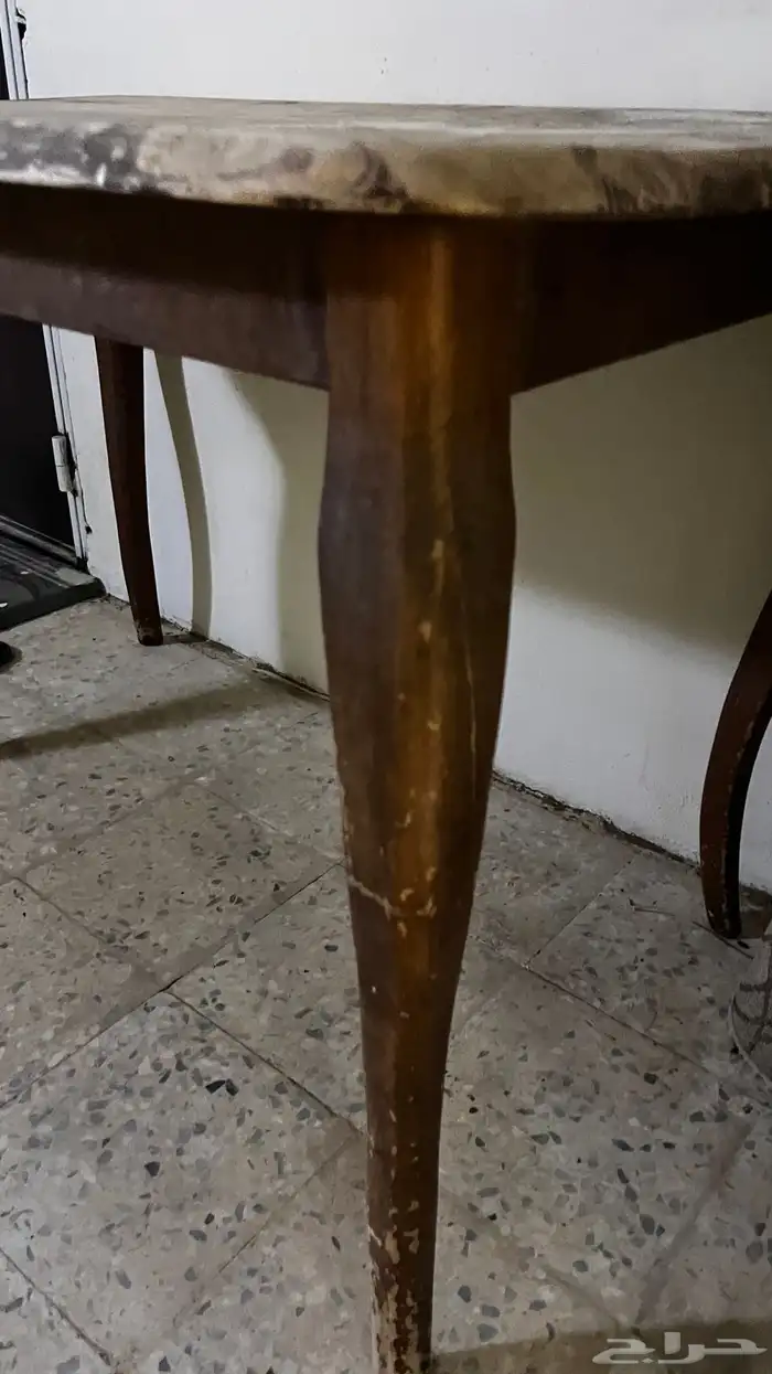 طاوله طاولة عدات او مطبخ 2