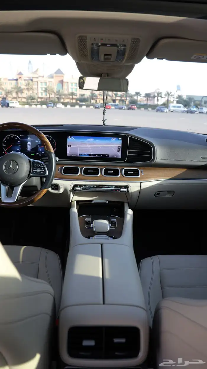 مرسيدس GLE .. ( اعلى فئة ) 30