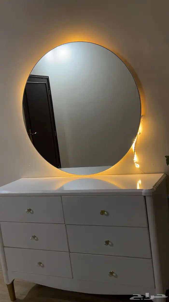 تسريحة للبيع 1