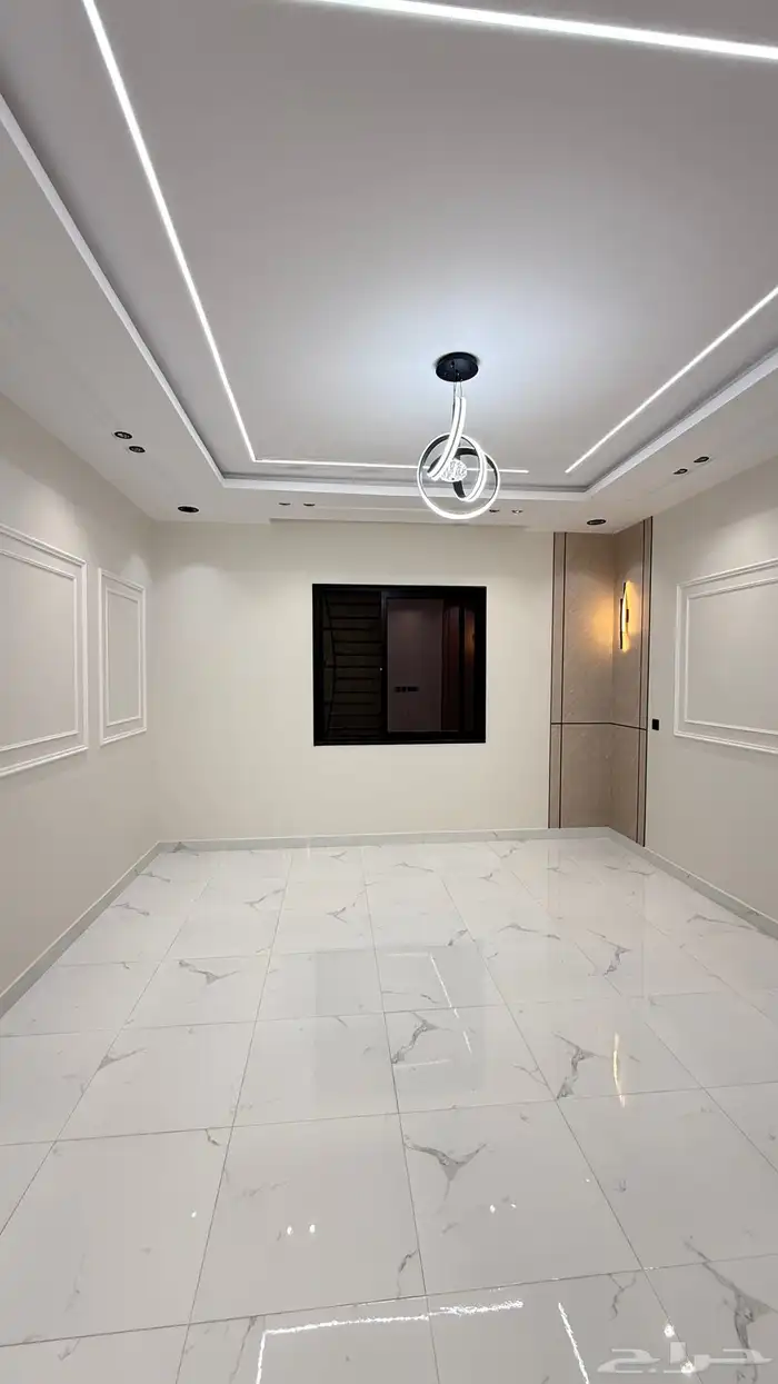 للبيع شقق سكنية فاخرة بالقرب من حى الضيافه والإسكان بالخميس 22