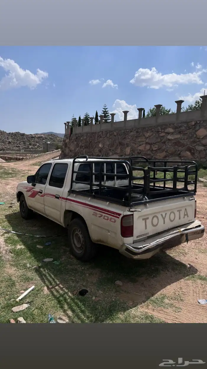 هايلكس 2000 نظيف 3