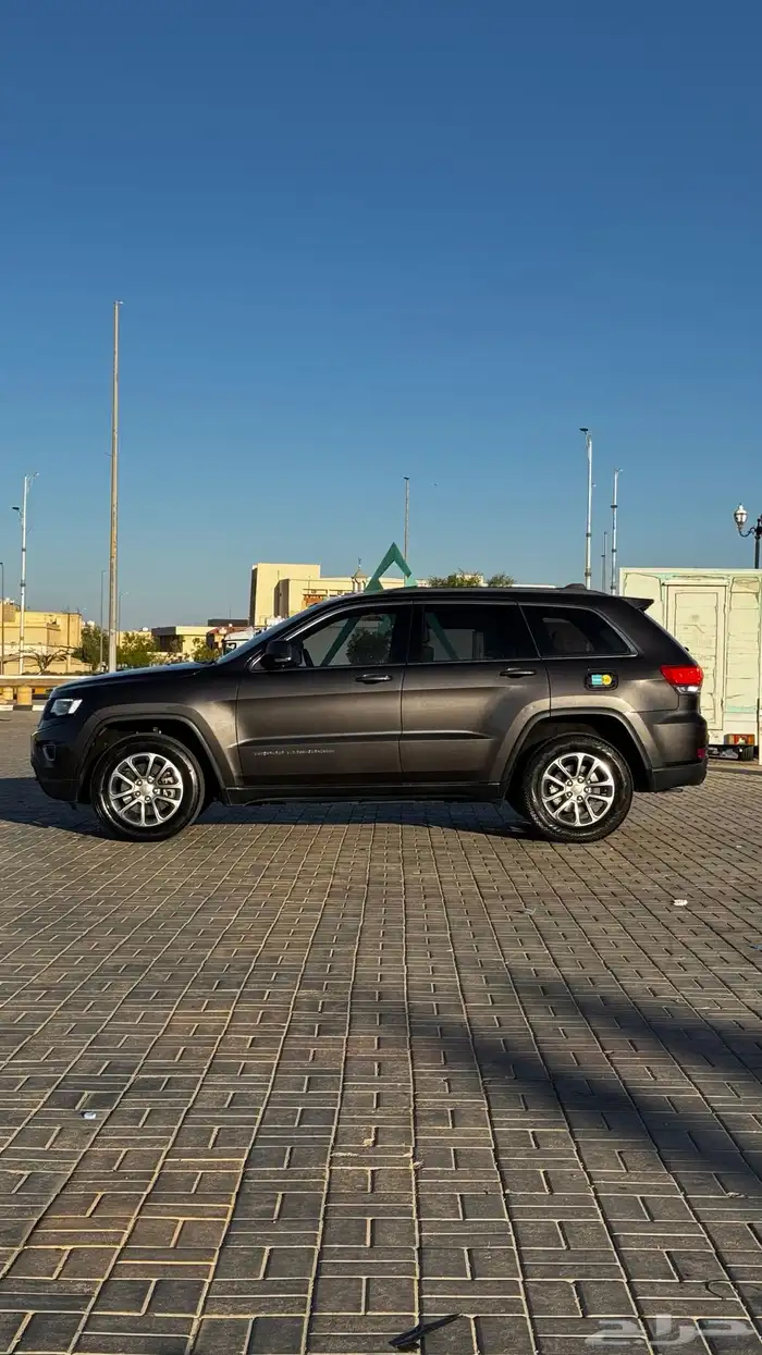 جيب جراند شيروكي 2015 لاريدو V6 3