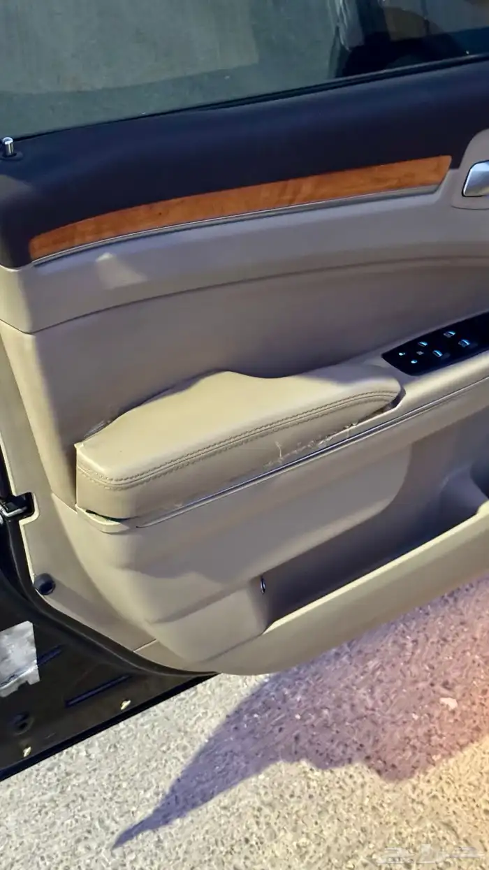 كرايسلر V8 2012 قمة النظافة 18