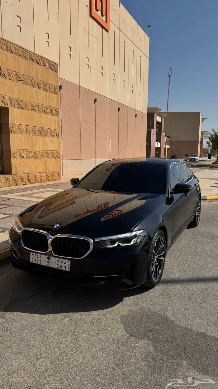 BMW الفئة الخامسة 2021 0