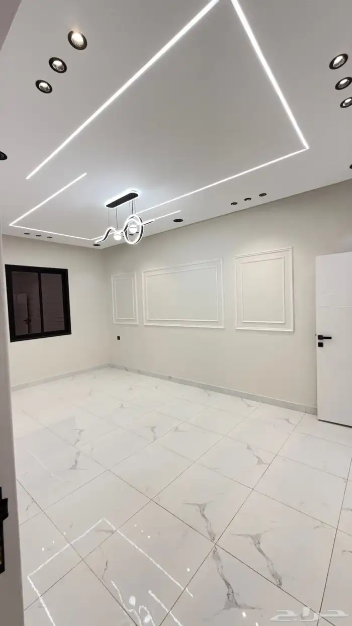 للبيع شقق سكنية فاخرة بالقرب من حى الضيافه والإسكان بالخميس 29