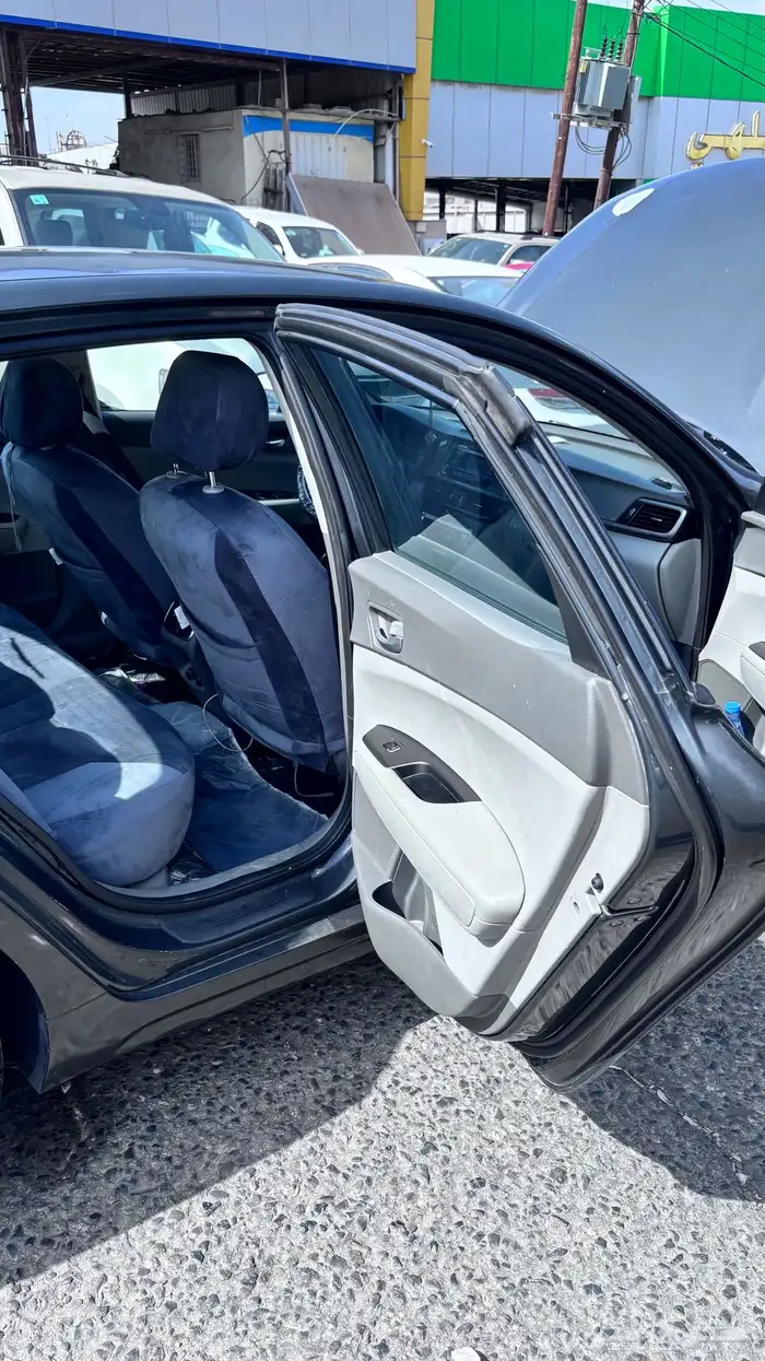 سياره للبيع كيا اوبتما موديل 2017 9