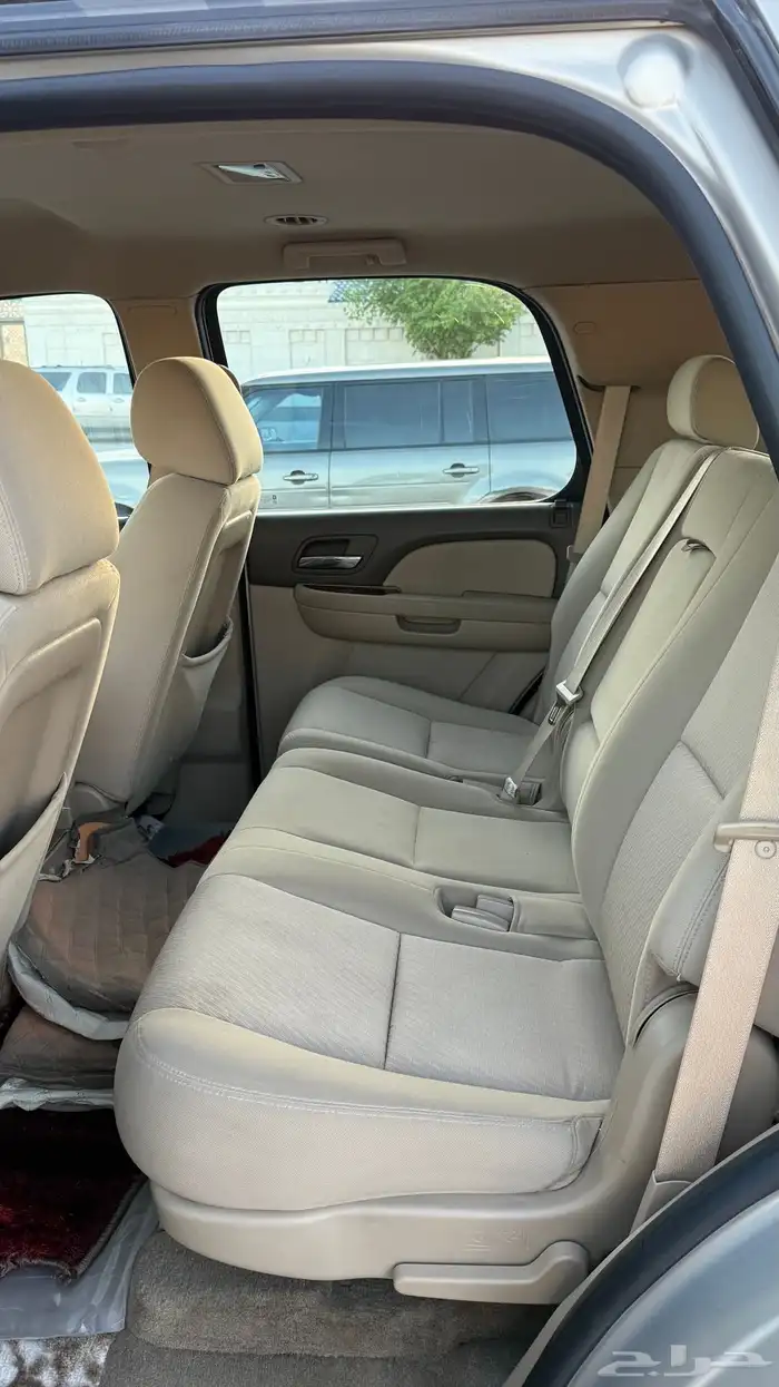 يوكن 2010 SEL لون ذهبي للبيع 7