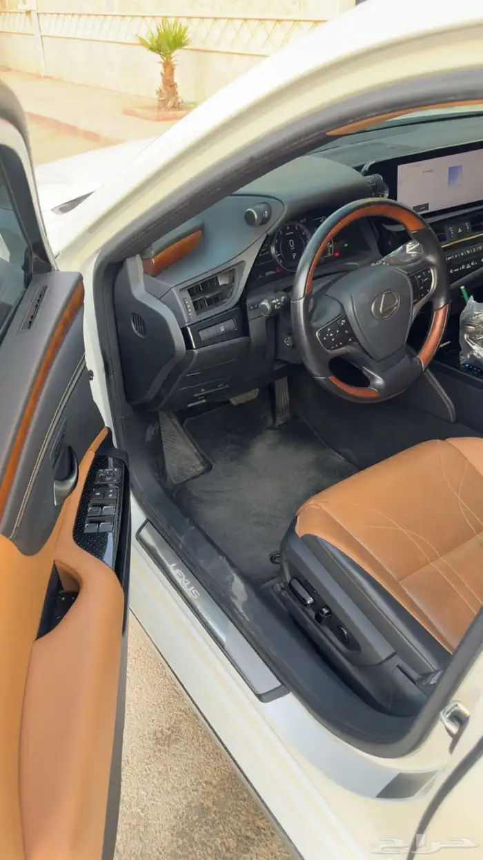 لكزس ES350 2024 ماشي 25 الف 16
