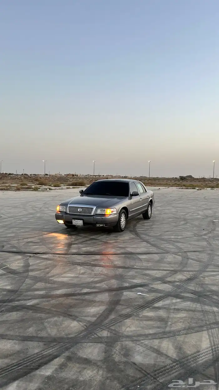 فورد جراند مركيز 2