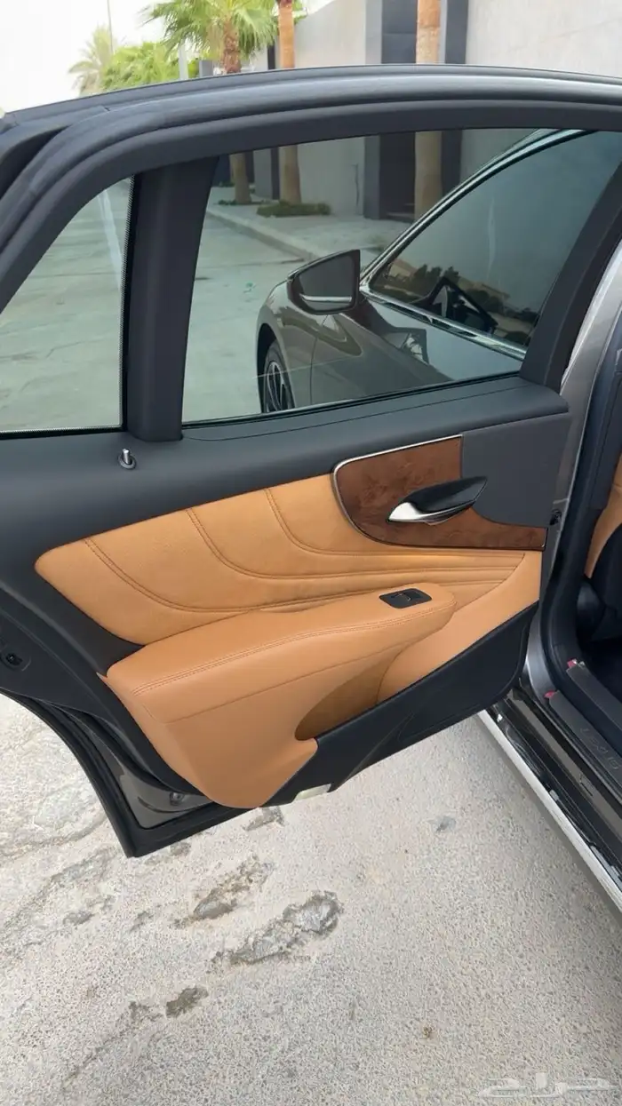 لكزس LS350 2021 11
