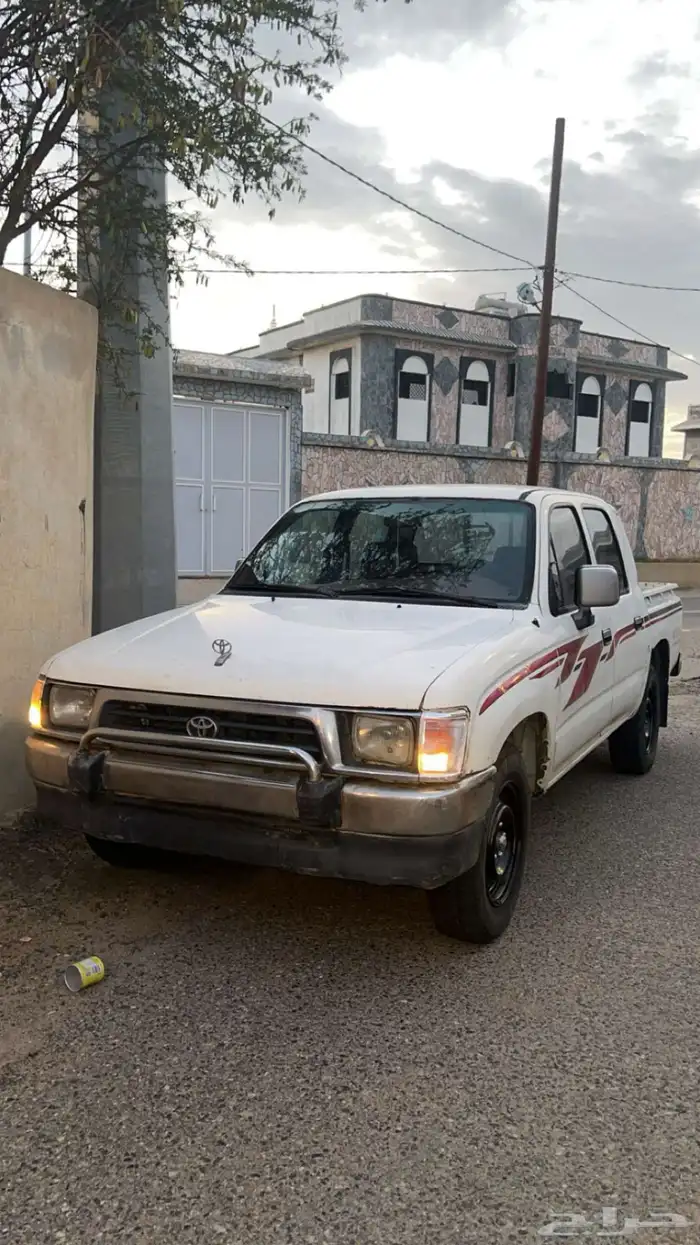 هايلكس موديل2000 8