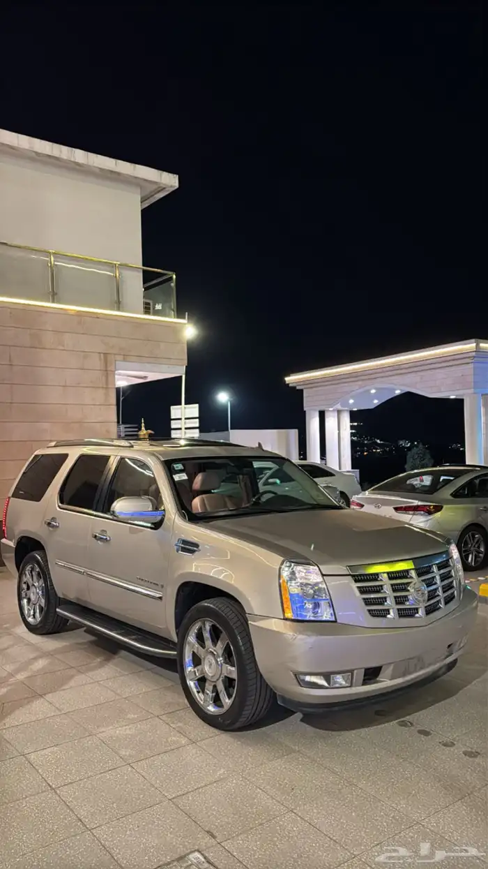 كاديلاك اسكاليد 2008 6