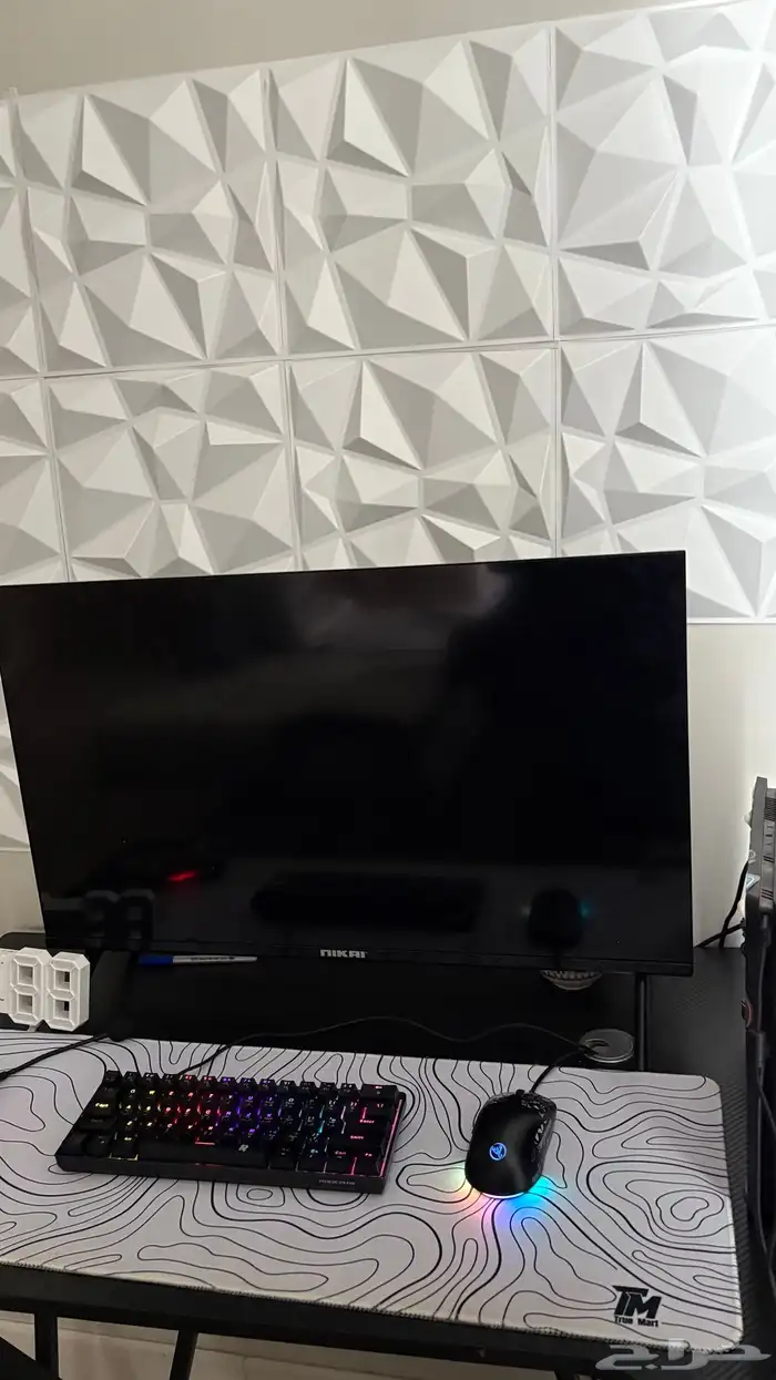 شاشه للبيع 1