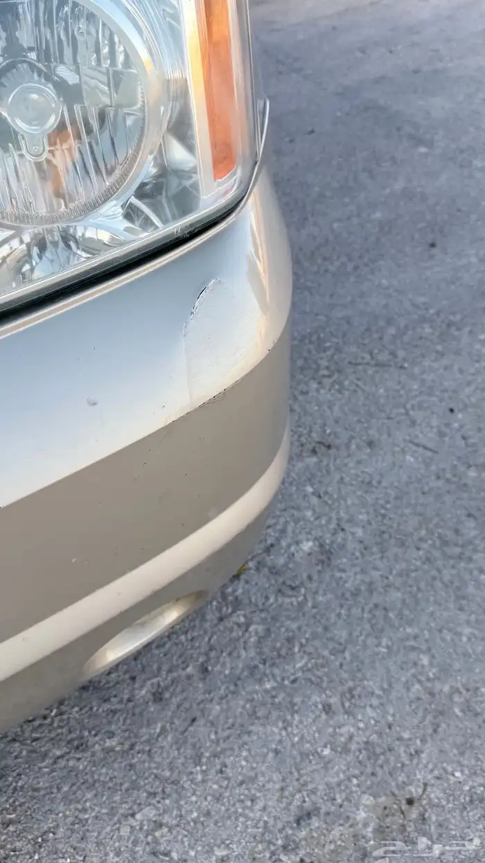 يوكن 2010 SEL لون ذهبي للبيع 18