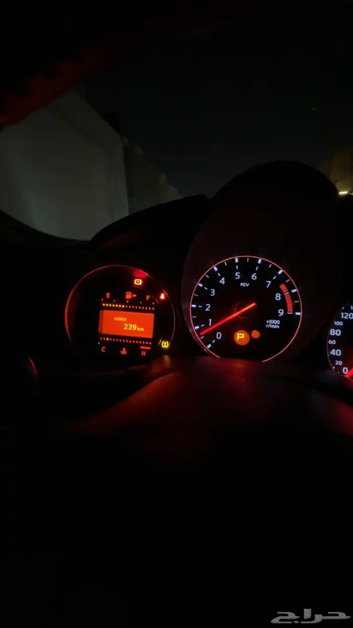 نيسان زد 370 11