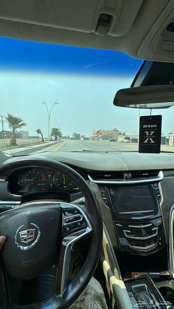 كاديلاك xts فل كامل بلاتينيوم ممشى قليل 12