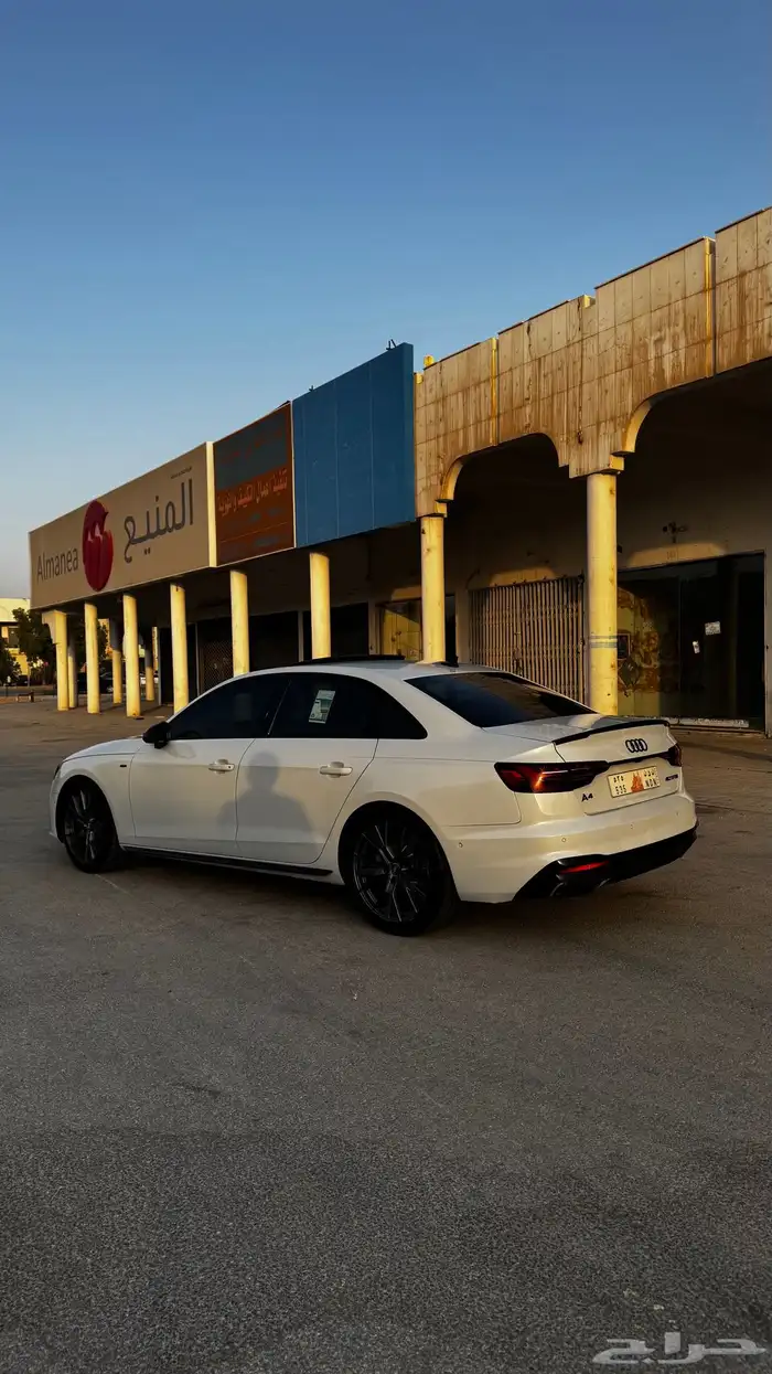 أودي A4 40 TFSI Black Edition حصان 190 2