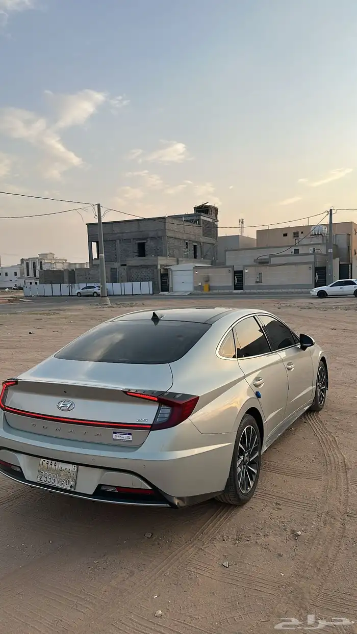 سوناتا 2020 للبيع او البدل بهايلكس 3