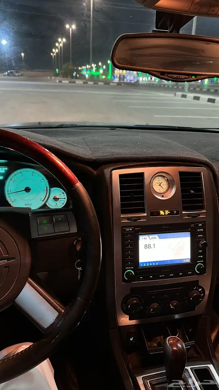 للبيع كلايزر 2005 C300سلندر 8 5
