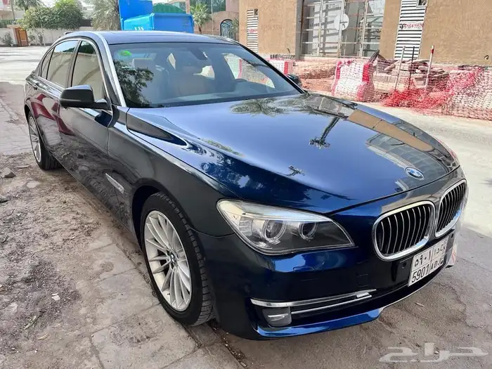 BMW 730 موديل 2014 0