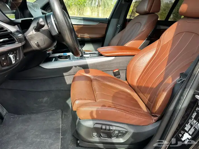 BMW X5 M 2016 فل كامل 15