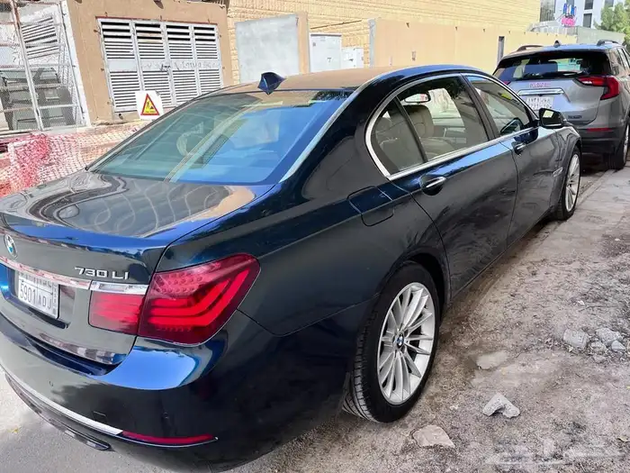BMW 730 موديل 2014 7