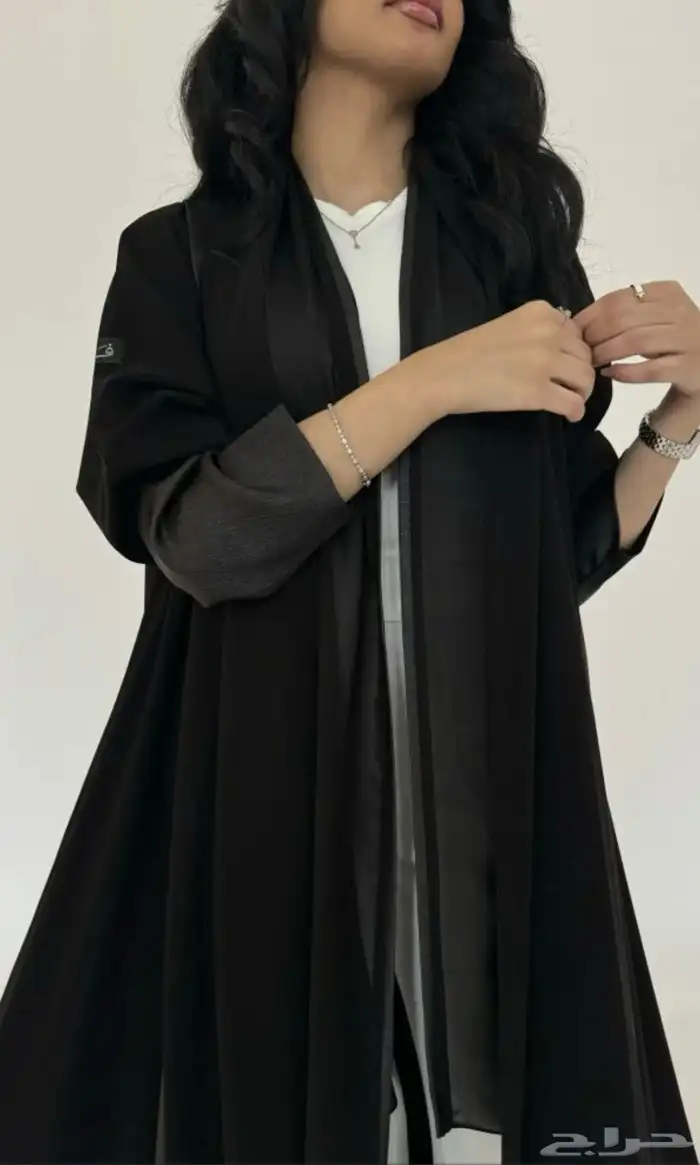 عباية من فزه ما لبستها لانها مو مقاسي مقاسها 54 1