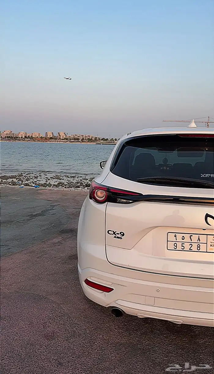 مازدا CX-9 Signature 2023 أبيض نظيفة (83 ألف كم) للبيع 1