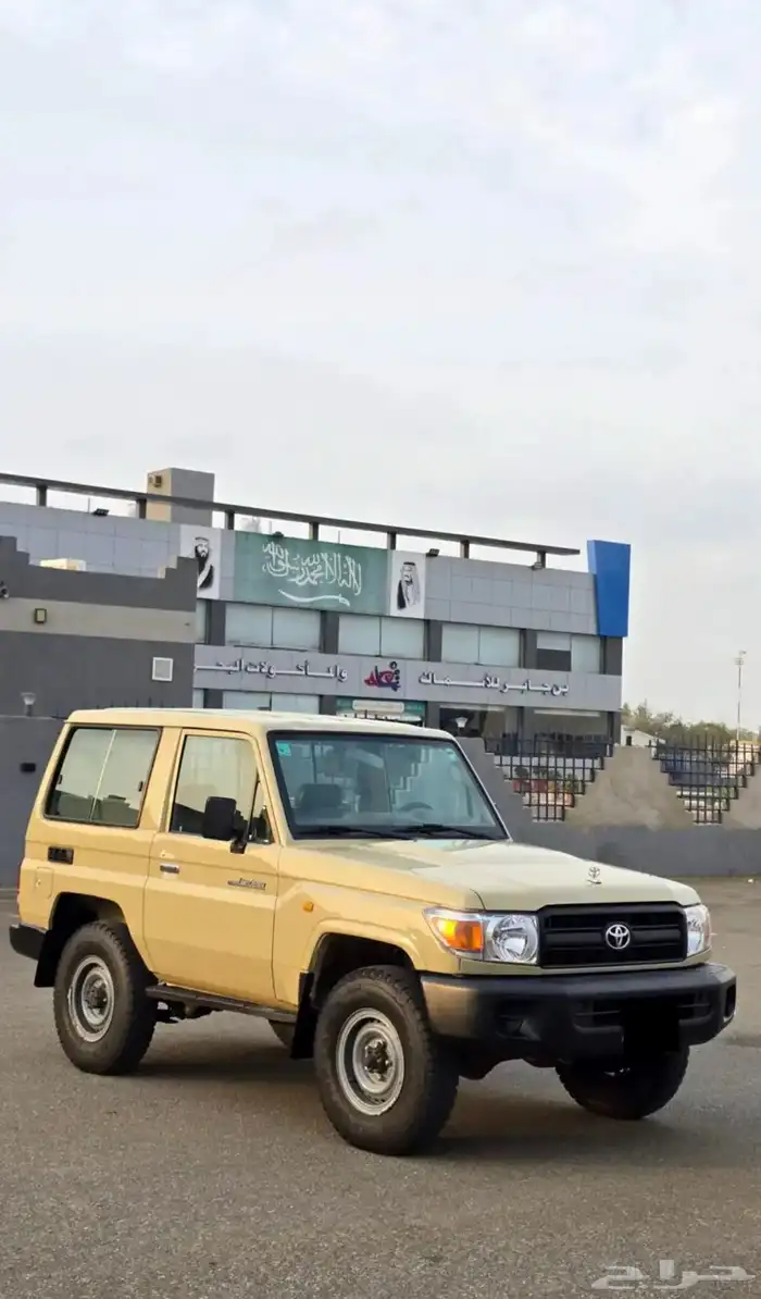 مطلوب ربع 2008 او 2010 بسعر مقبول 0