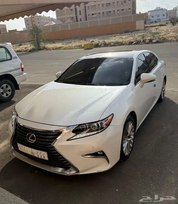 لكزس ES350 موديل 2018 فل كامل 2