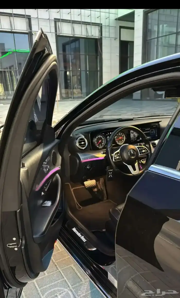 مرسيدس بينز E300 10
