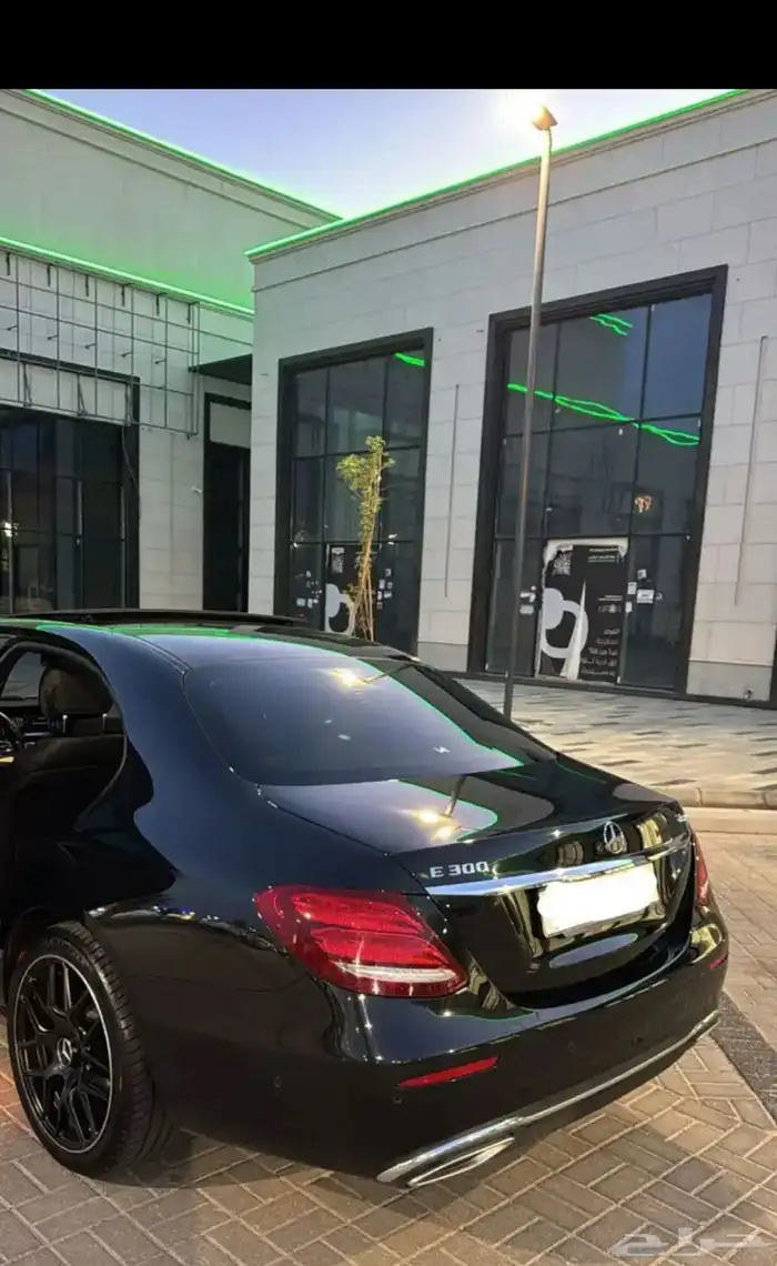 مرسيدس بينز E300 5