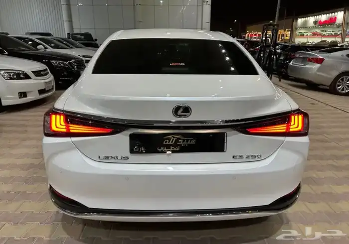 لكزس ES250 موديل 2024 نضيف 24