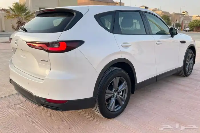 مازدا CX60 موديل 2023 نصف فل نظيف جداا ممشى قليل 4