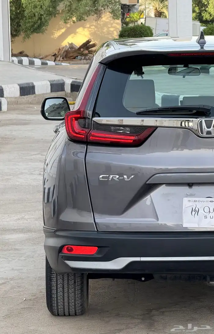 هوندا CRV موديل 2022 بحالة الوكاله شرط 6