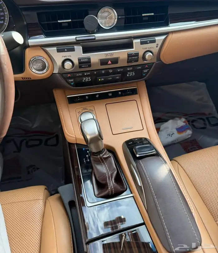 لكزس ES350 موديل 2018 فل كامل 6