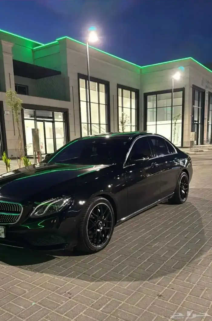 مرسيدس بينز E300 6