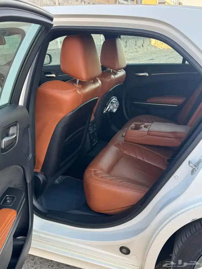 كرايسلر SRT 2015 5