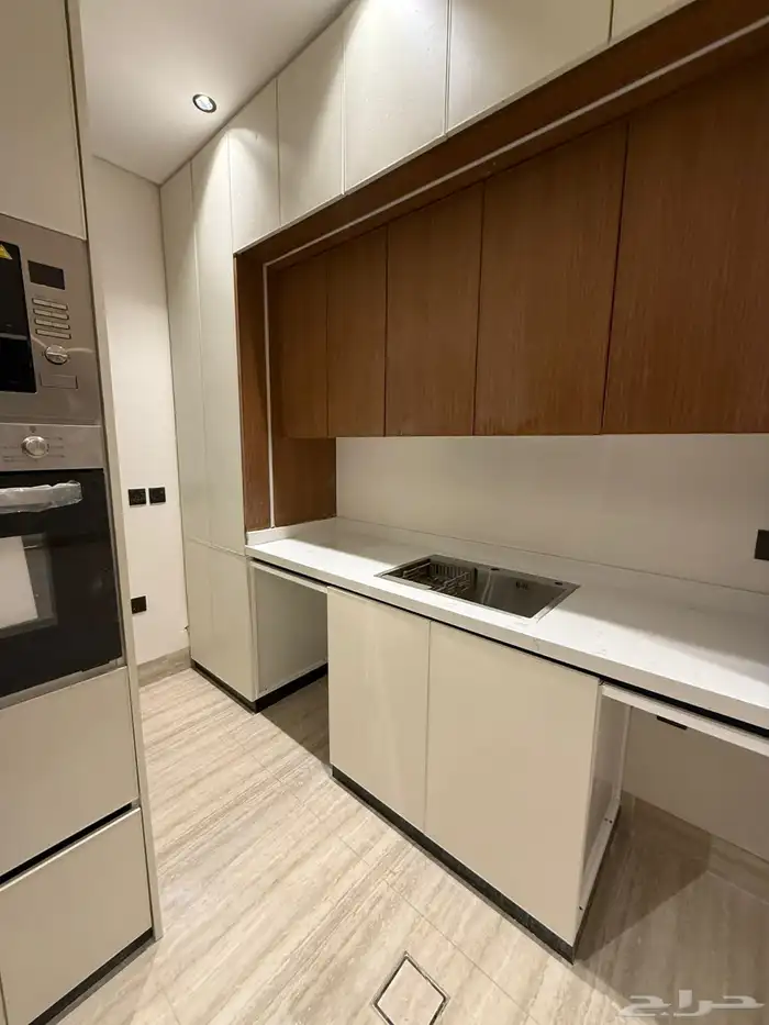 دور للإيجار حي العارض 14