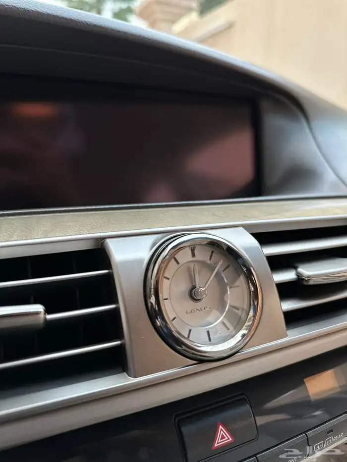 لكزس LS460 لارج موديل 2013 نظيف جدا 32