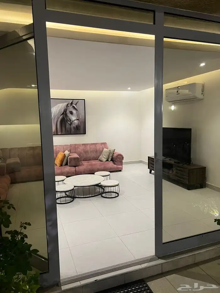 للايجار شاليه سنوي مودرن بالرياض حي الرمال 0
