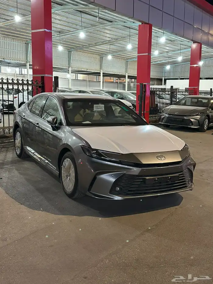 كامري 2025 LE نص فل بسعر 123.500 6