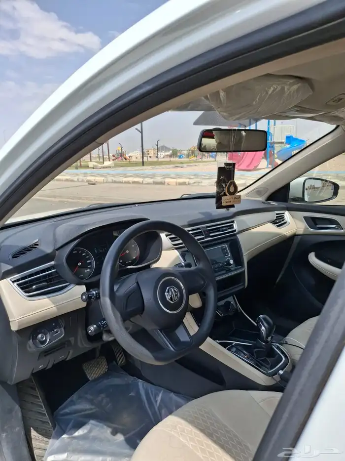 ام جي 5 8