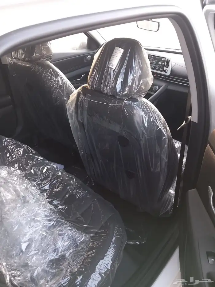 هونداي النترا كمفورت فل 2025 أبيض 16