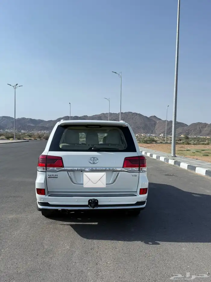 لاندكروزر 4