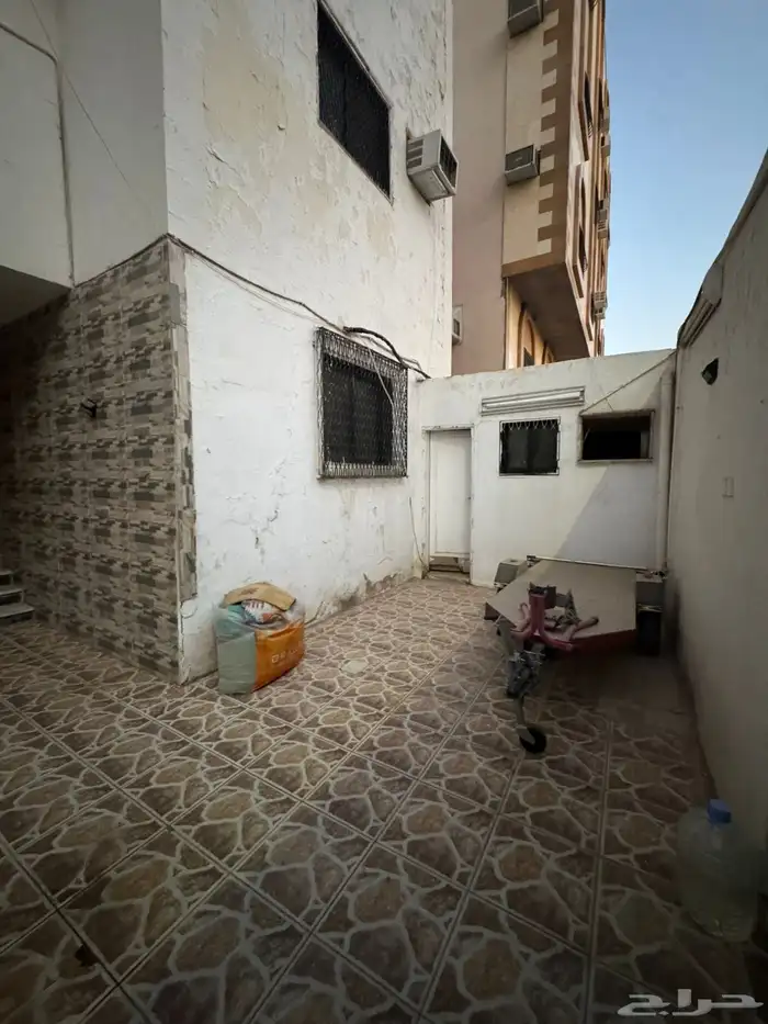 فيلا للبيع في المدينة المنورة حي الاسكان 14